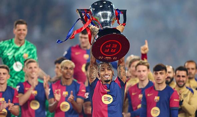 Barcelona rực rỡ mùa giải 2024-2025 dưới thời HLV Hansi Flick: Cú ăn ba và hành trình đáng nhớ tại Champions League