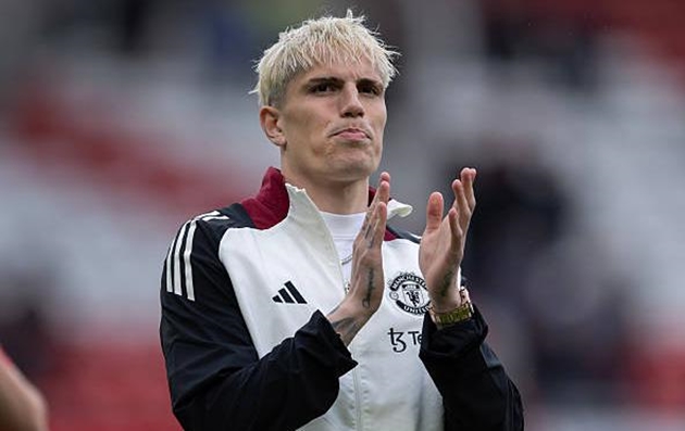 Thương vụ Garnacho: Phép thử khả năng kinh doanh của Man United và tương lai tái thiết